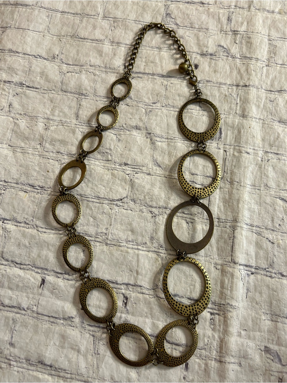 LOT OF (3) CHAIN WOMEN’S BELTS BRASS TONE ONE WITH STONES RHINESTONES - Picture 9 of 11